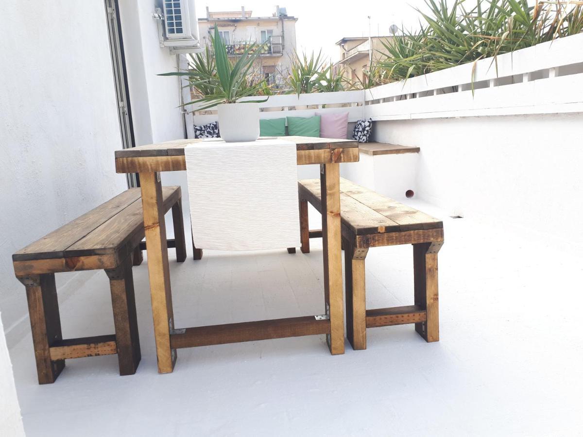 شقة Casa Else ماسّا لوبْرينسِ المظهر الخارجي الصورة